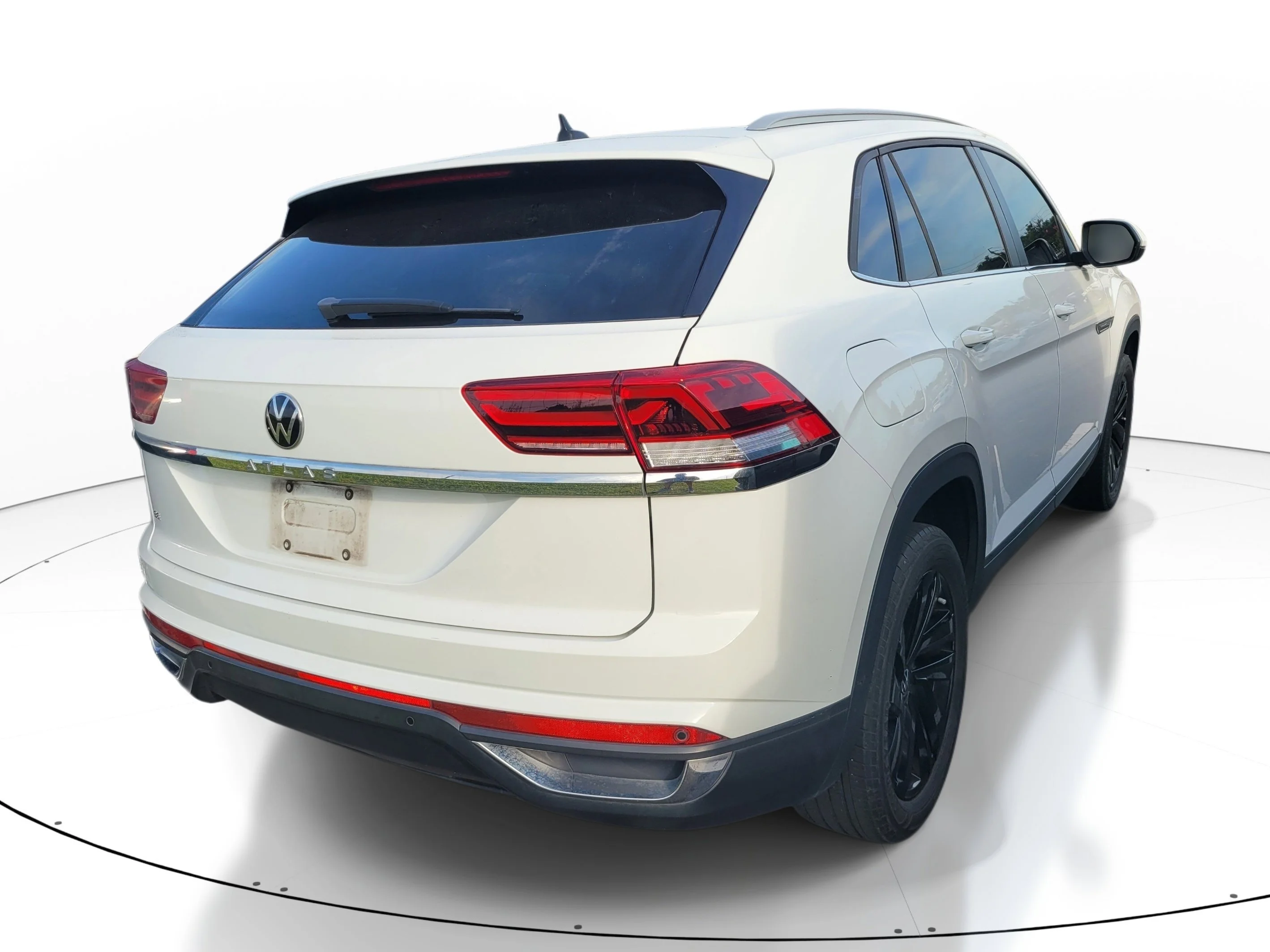 Used 2022  Volkswagen 2.0T SE with Technology image 4