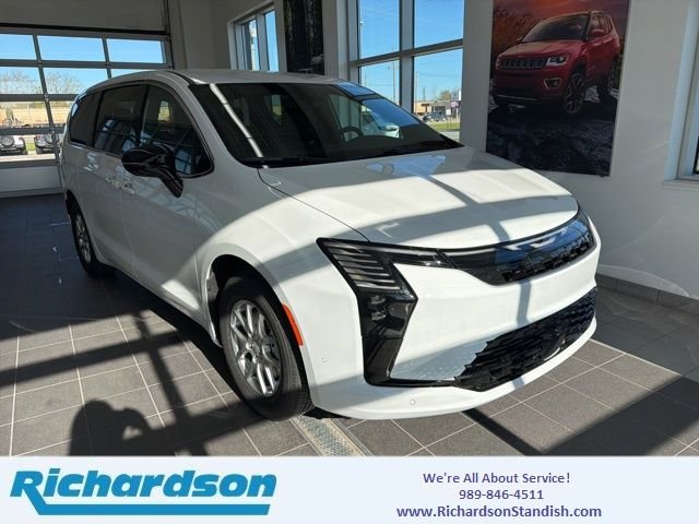 2027 Chrysler Pacifica Select's photo