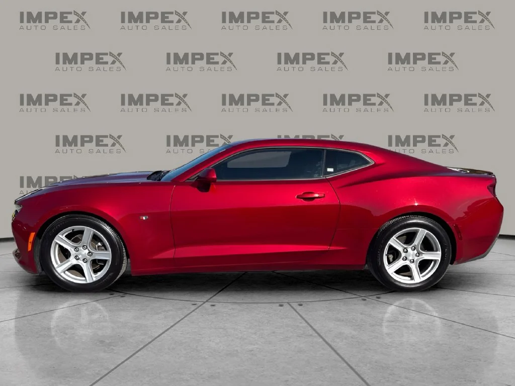 Used 2017 Red Chevrolet 1LT image 2