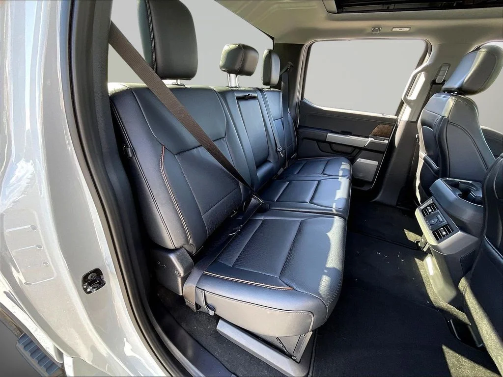 New 2026 Avalanche Ford F-250® Lariat® image 9