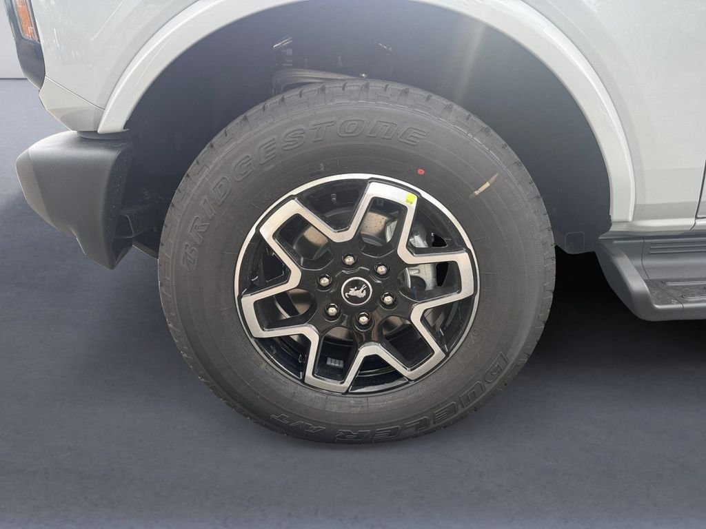 New 2026 Avalanche Gray Ford Outer Banks® image 10