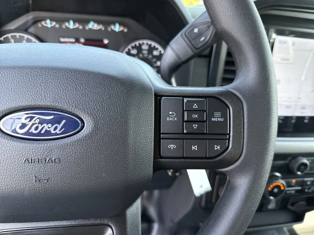 New 2026 Gray Ford XL image 25