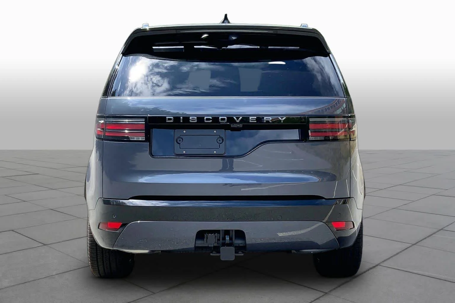 New 2026 Varesine Blue Land Rover Dynamic SE image 4