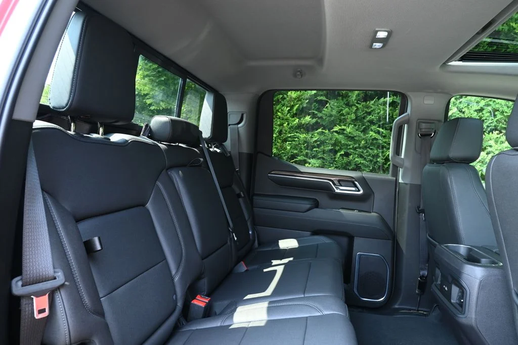 Used 2024 Red Chevrolet LT Trail Boss image 32