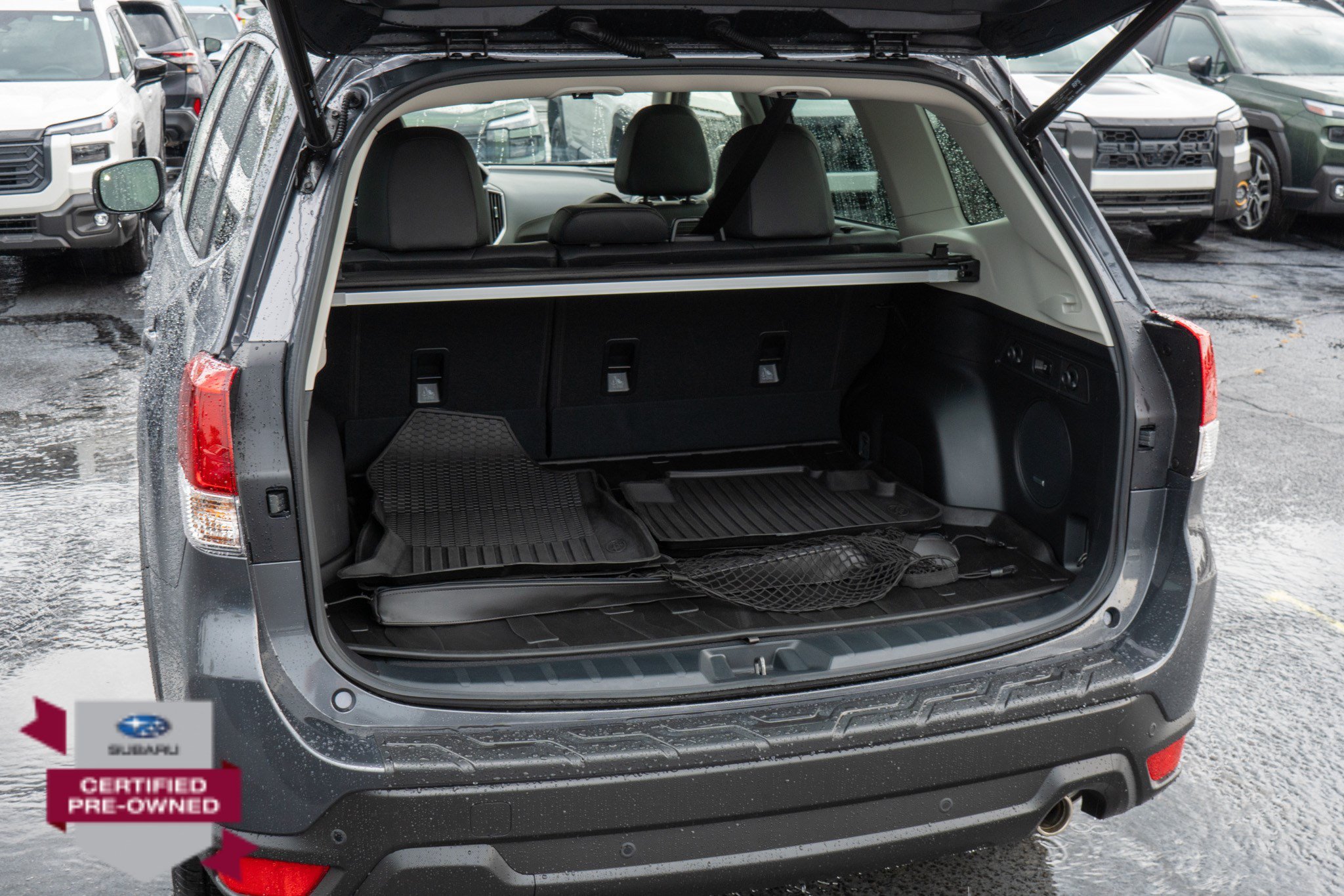 Used 2023 Magnetite Gray Metallic Subaru Limited image 33