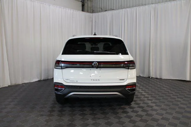 2025 Volkswagen Taos SEL - Photo 24