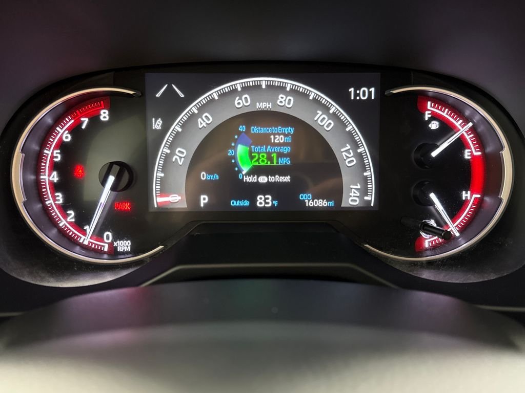 2025 Toyota RAV4 LE - Photo 17