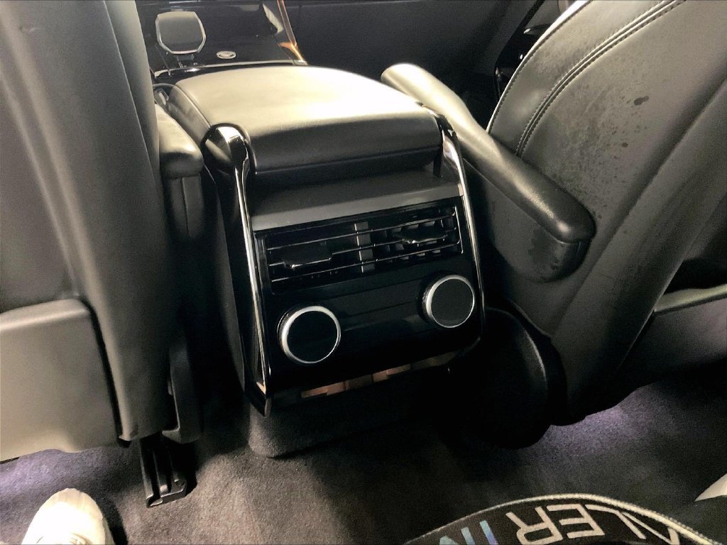 Used 2025 Gray Land Rover Dynamic SE image 24