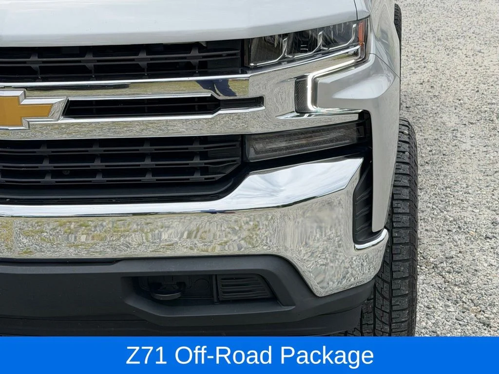 Used 2021 Silver Chevrolet LT image 14