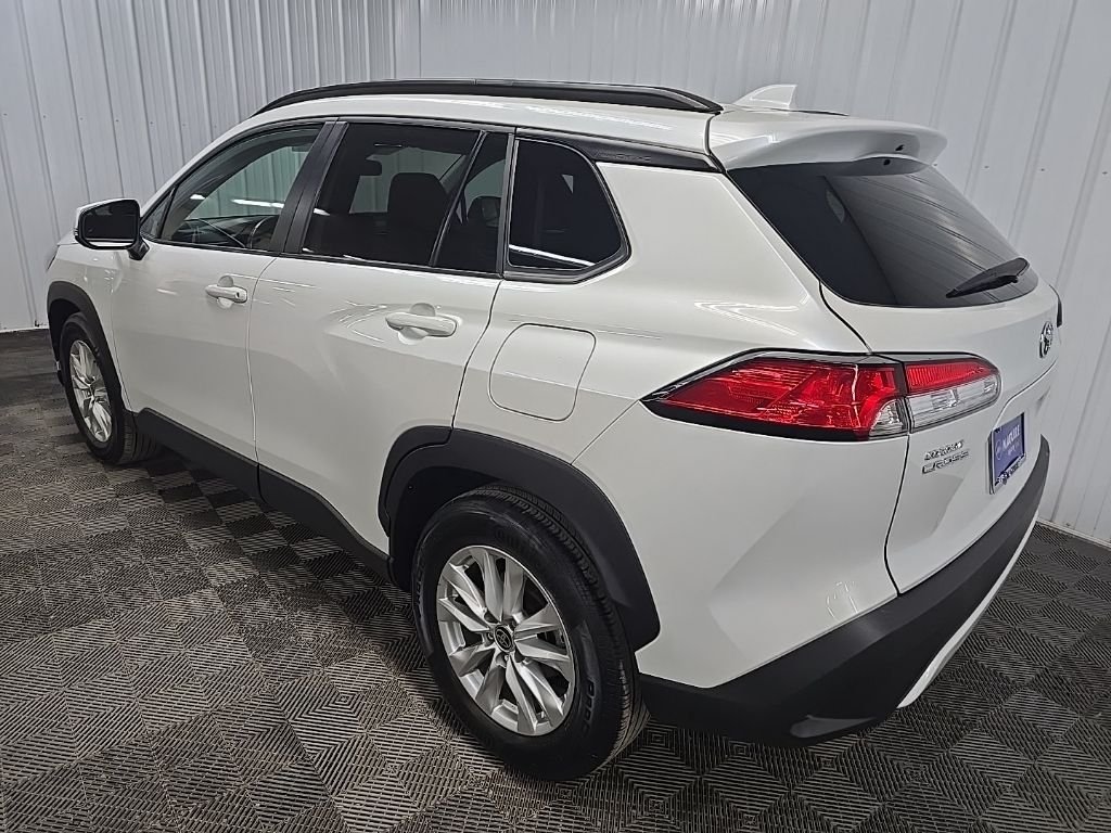 Used 2023 Beige Toyota LE image 9