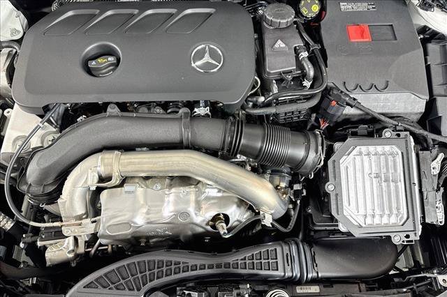 New 2026 Polar White Mercedes-Benz GLA 250 image 58