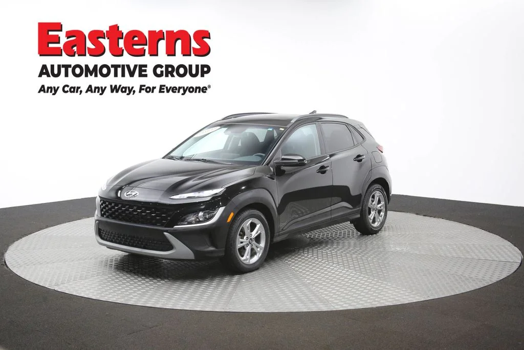 Used 2022 Black Hyundai SEL image 56