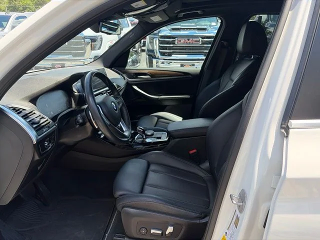 Used 2023 White BMW xDrive30i image 9