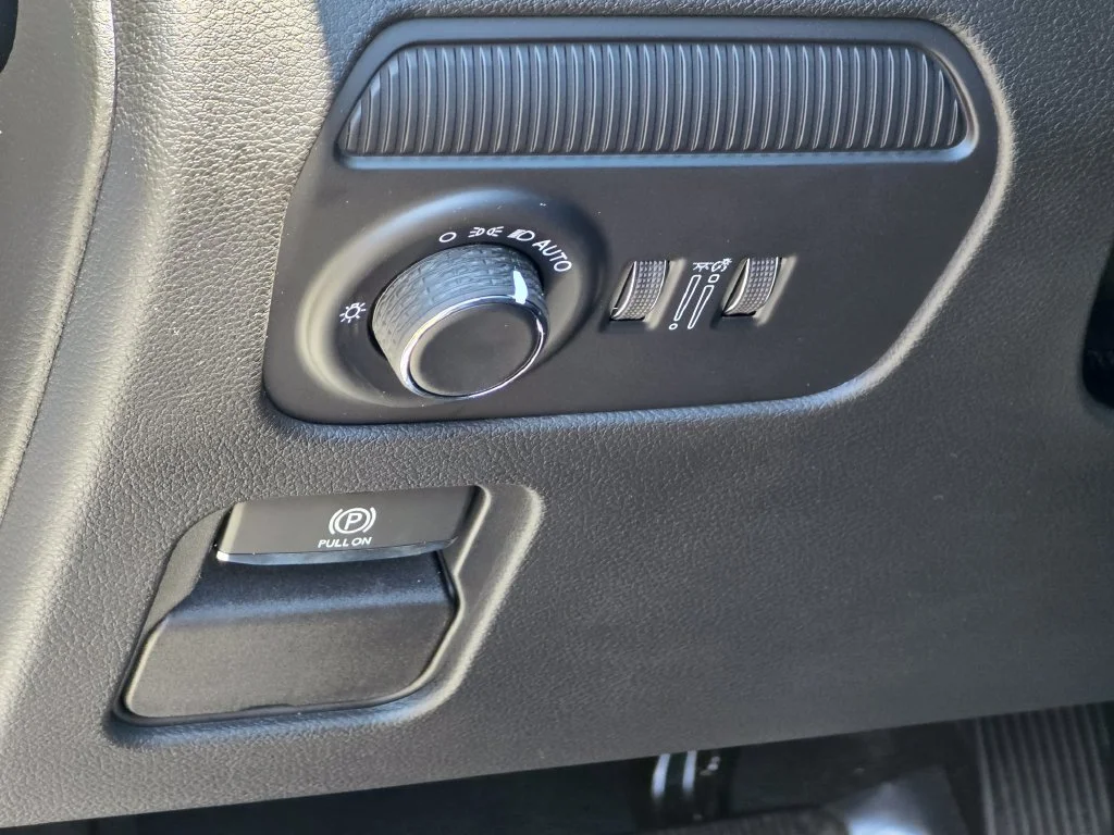 New 2026 White Jeep  image 33