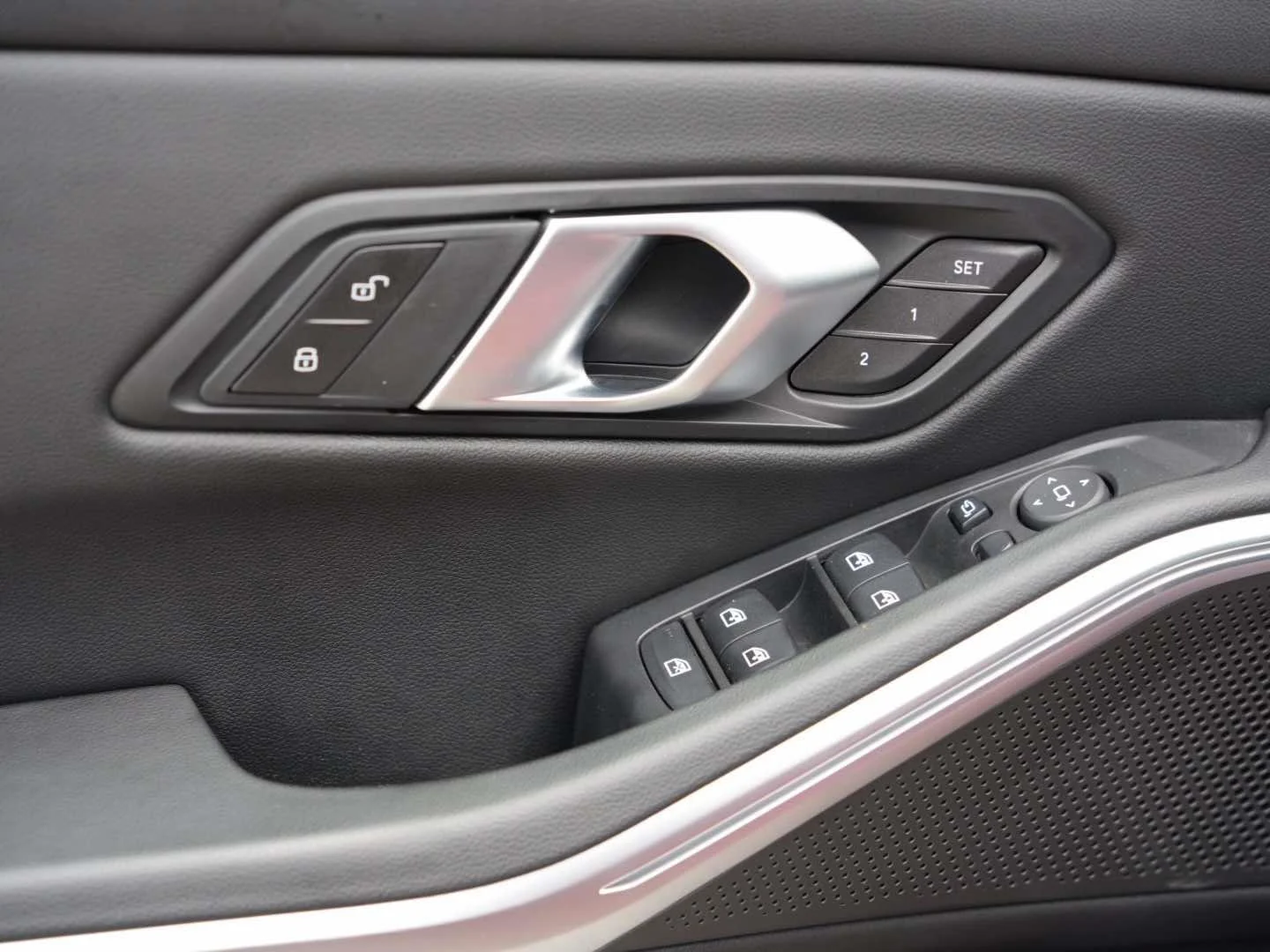 Used 2025 Vegas Red Metallic BMW 330i Sedan image 18