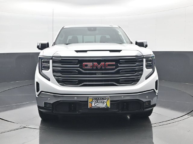 2023 GMC Sierra 1500 SLT - Photo 2