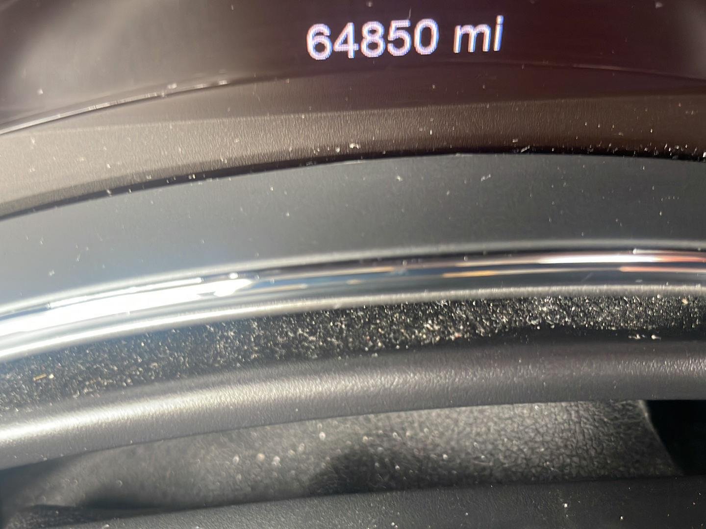 Used 2018 Granite Crystal Metallic Clearcoat Jeep Laredo E image 2