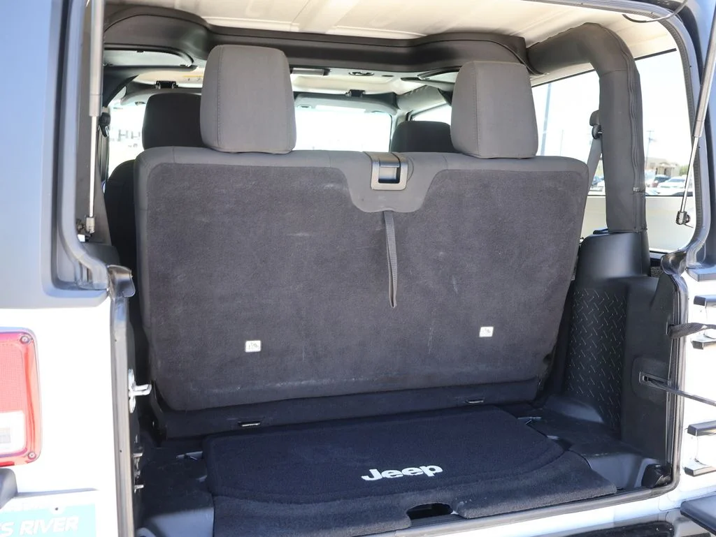 Used 2017 White Jeep Sport image 13