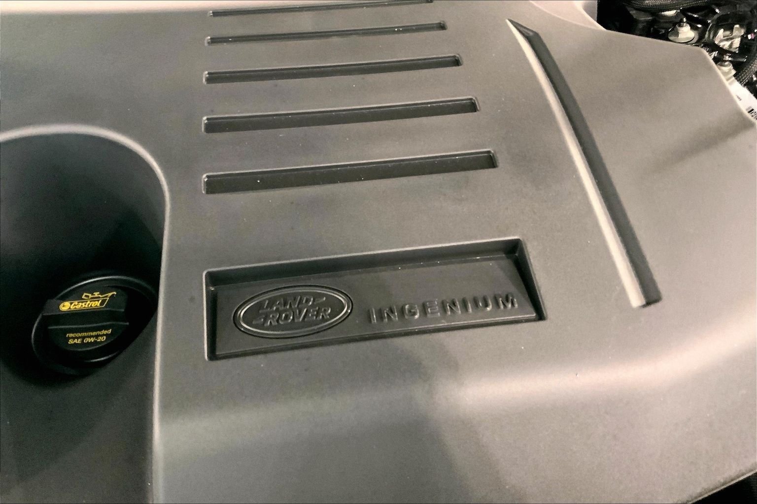 New 2026 Fuji White Land Rover S image 17