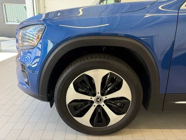 Certified Used 2024 Blue Mercedes-Benz GLB 250 image 9