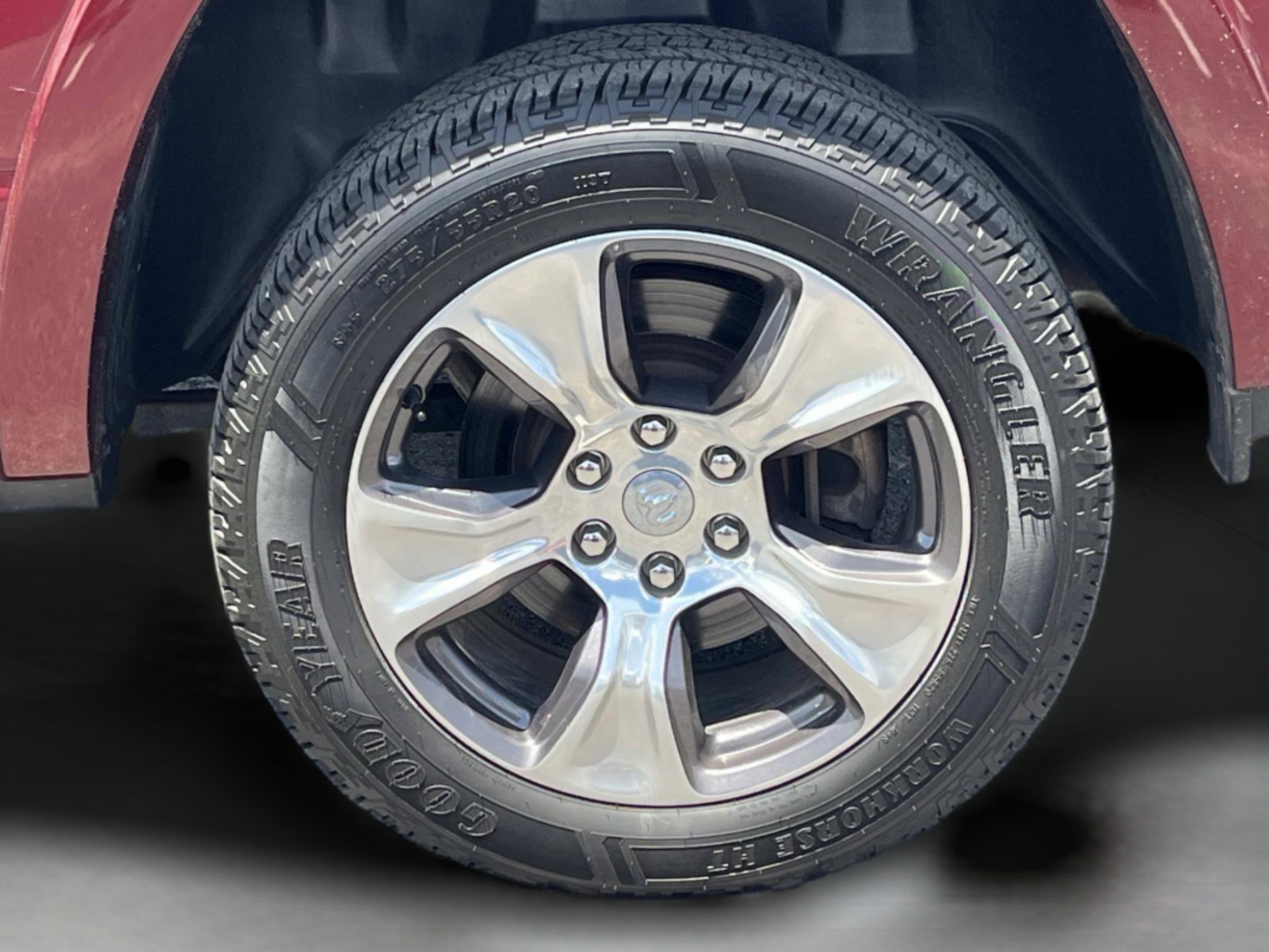 Used 2019 Delmonico Red Pearlcoat Ram Laramie image 14