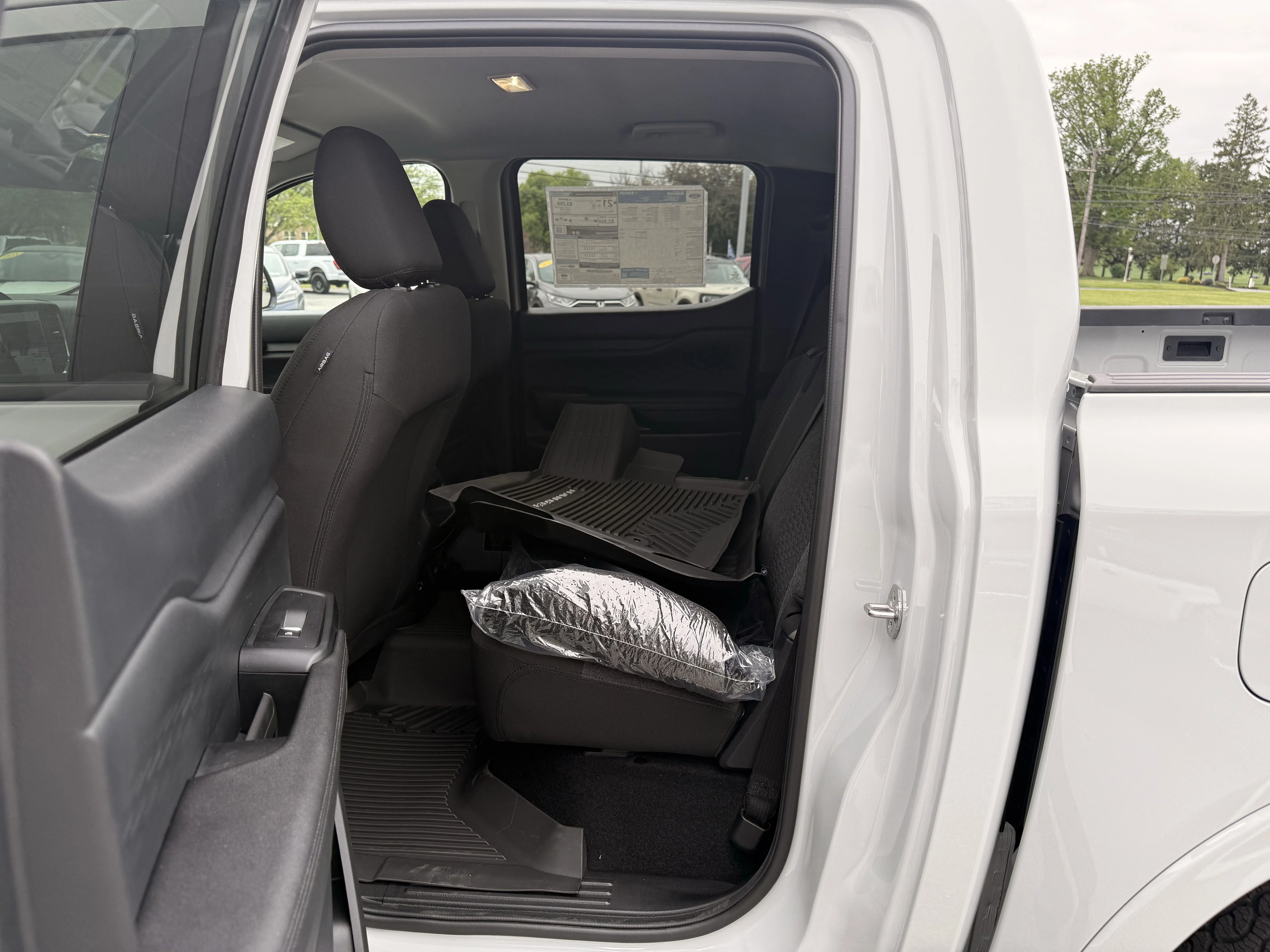 New 2026 Avalanche Ford XLT image 27