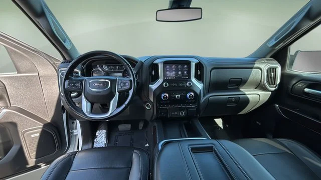 Used 2020 White GMC SLT image 16