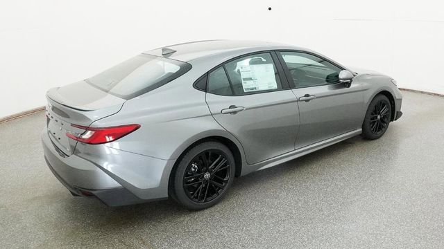 Used 2026  Toyota SE image 3