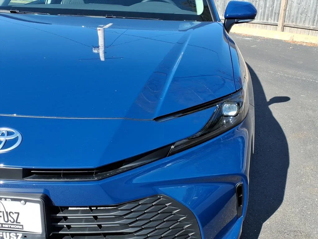 2026 Toyota Camry LE - Photo 23