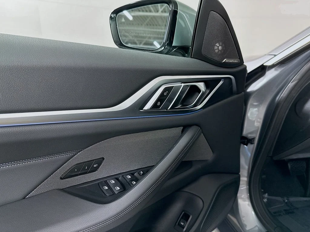 New 2026 Gray Metallic BMW xDrive40 image 24