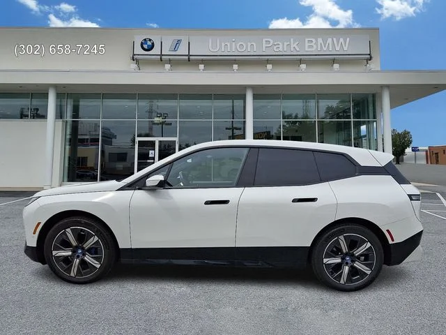 Certified Used 2024 Alpine White BMW xDrive50 image 7