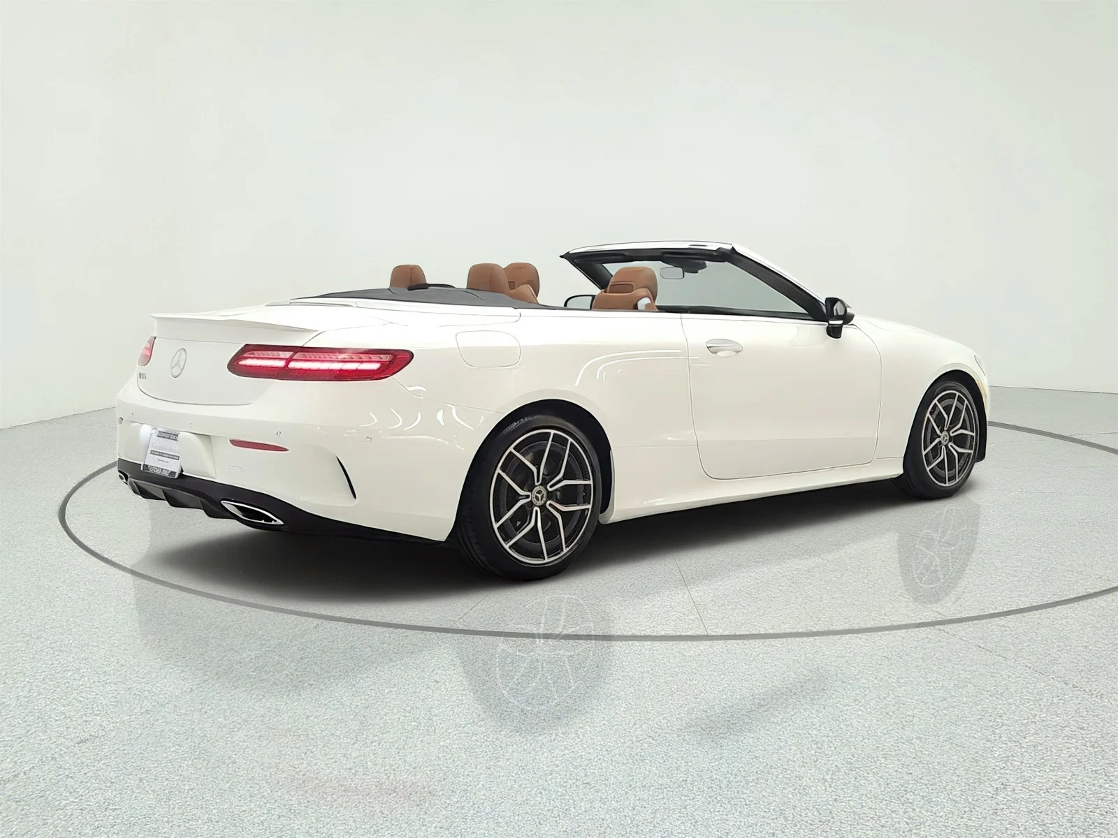 Certified Used 2023 Polar White Mercedes-Benz E 450 RWD Cabriolet image 5