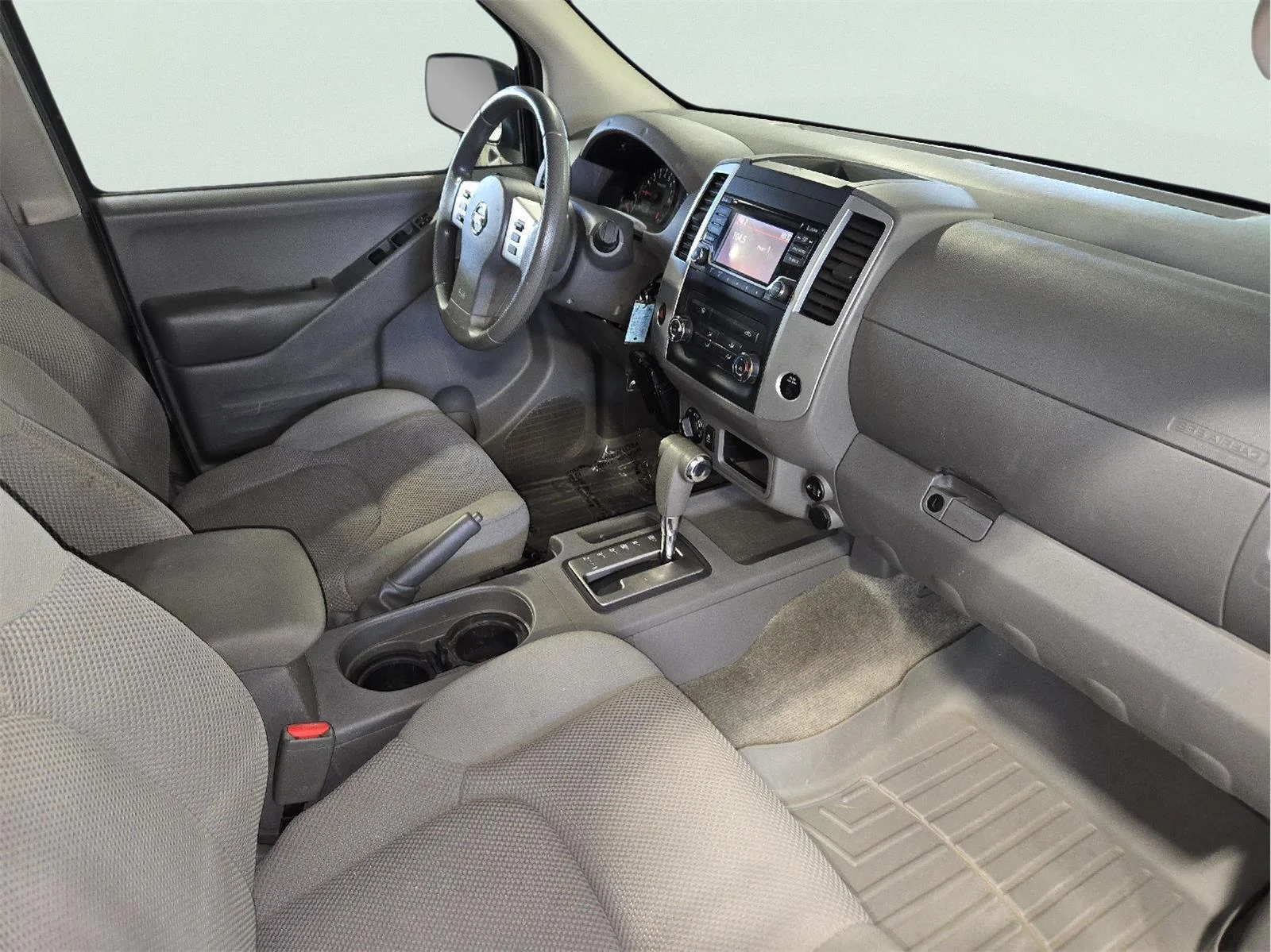 Used 2018 Gun Metallic Nissan SV V6 image 34