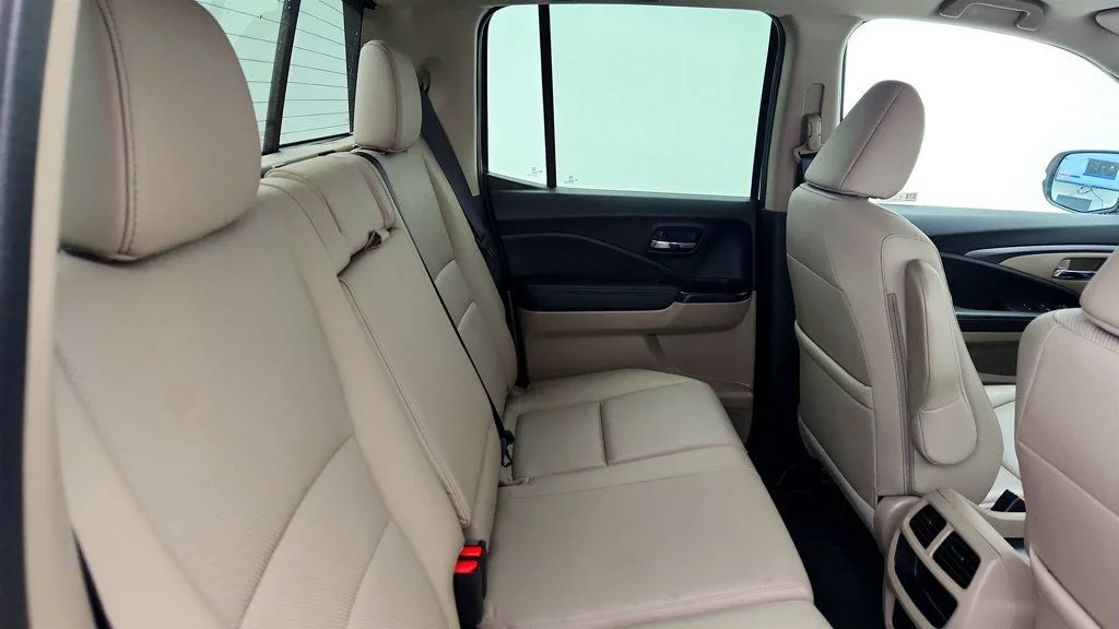 Used 2023 Platinum White Pearl Honda RTL AWD image 23