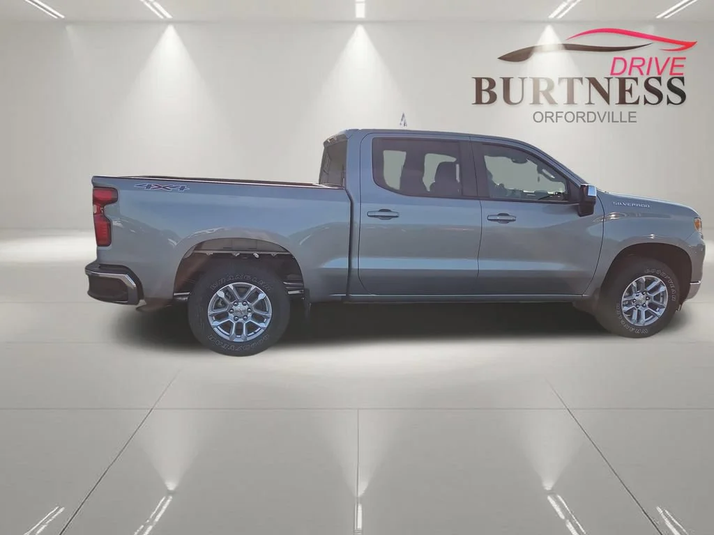 2026 Chevrolet Silverado 1500 LT - Photo 8