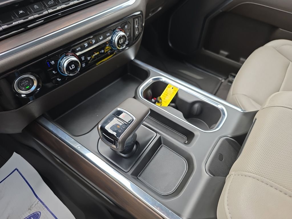 2023 GMC Sierra 1500 SLT - Photo 26