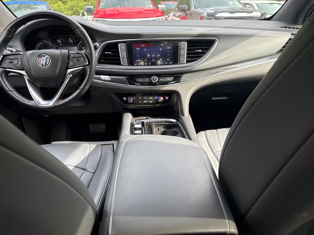 Used 2023 Green Buick Essence image 18