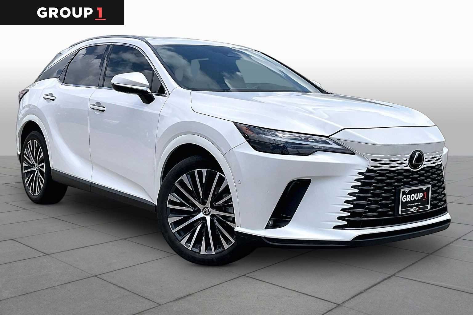 Used 2024 Eminent White Pearl Lexus Premium Plus image 3