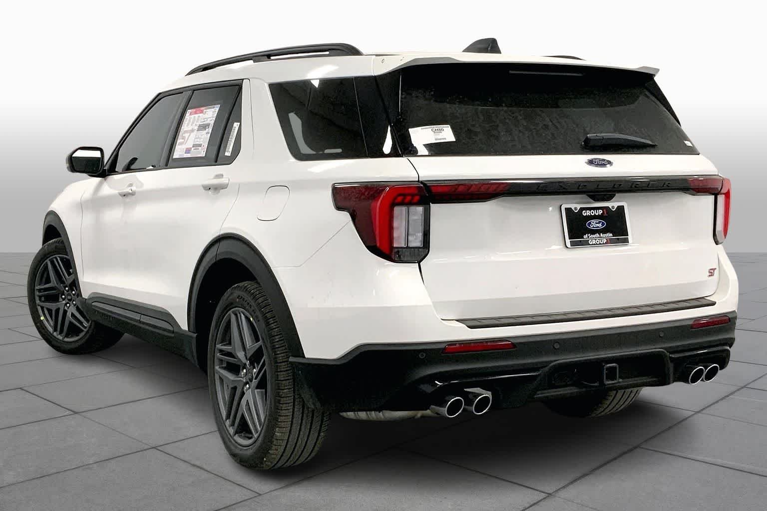 New 2026 Star White Metallic Tri-Coat Ford ST image 11
