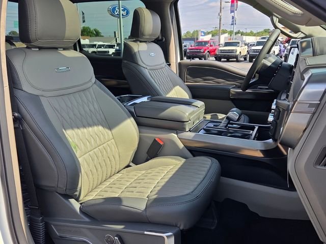 New 2026 Star White Metallic Tri-Coat Ford Platinum image 17