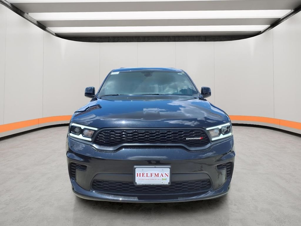 New 2026 Diamond Black Clear-Coat Exterior Paint Dodge GT image 2