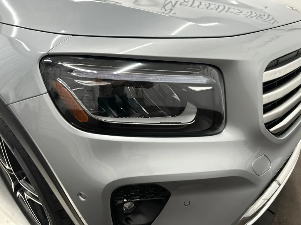 New 2026 Silver Mercedes-Benz GLB 250 image 10