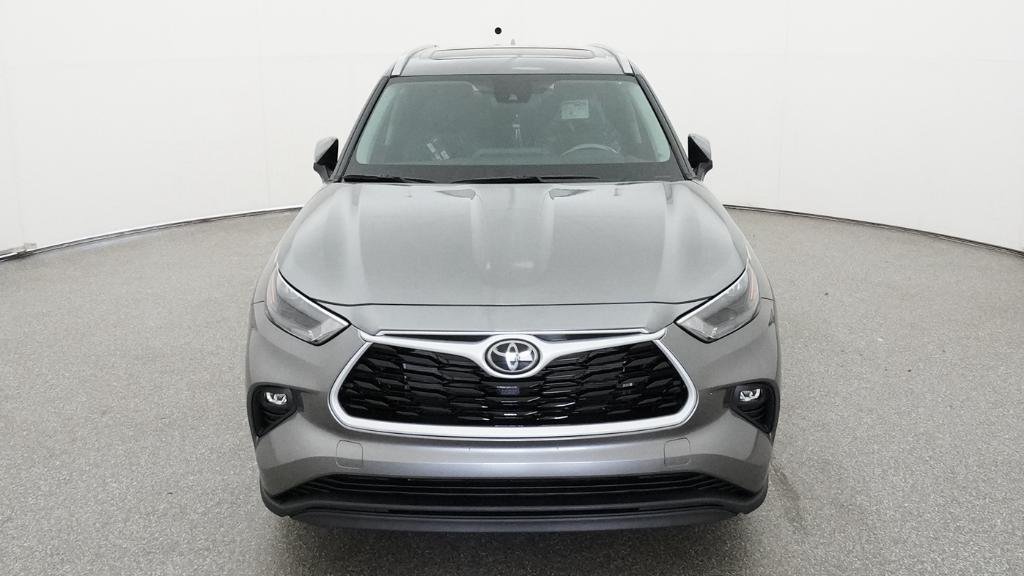 New 2026 Heavy Metal Toyota XLE image 28