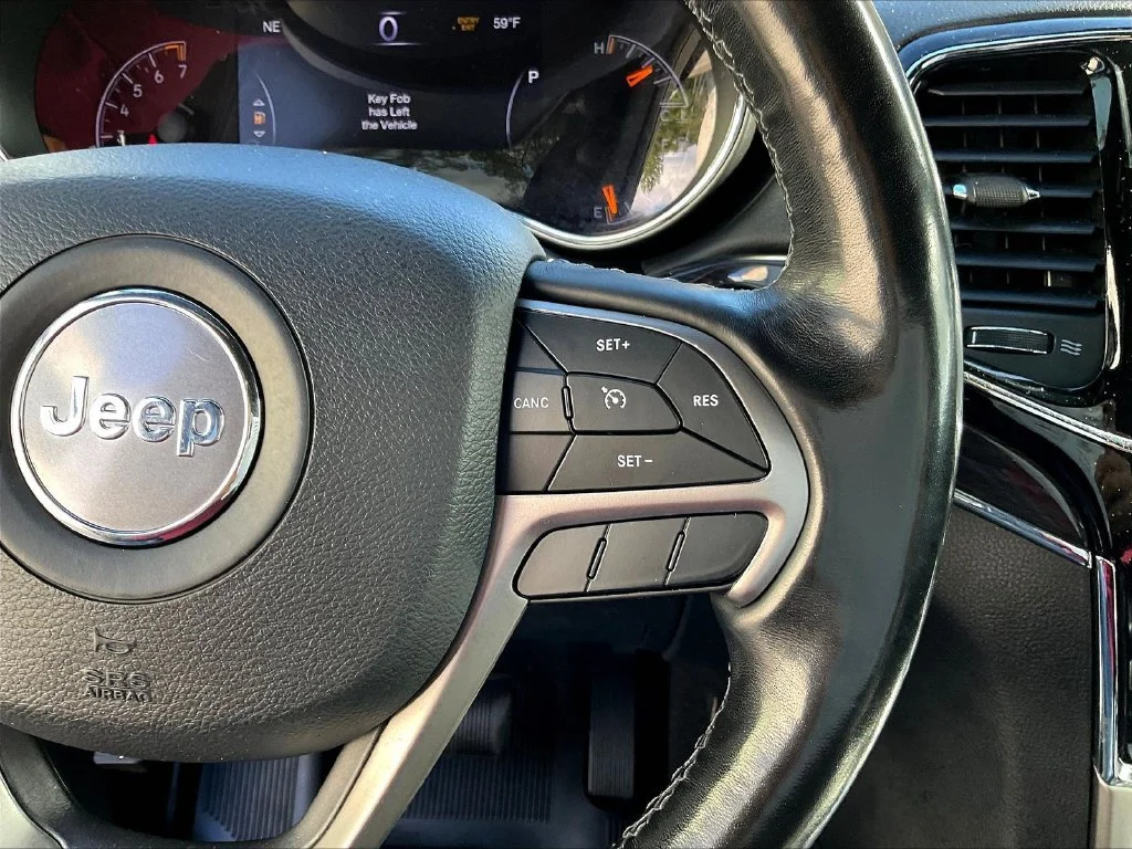 Used 2020 Black Jeep Overland image 14