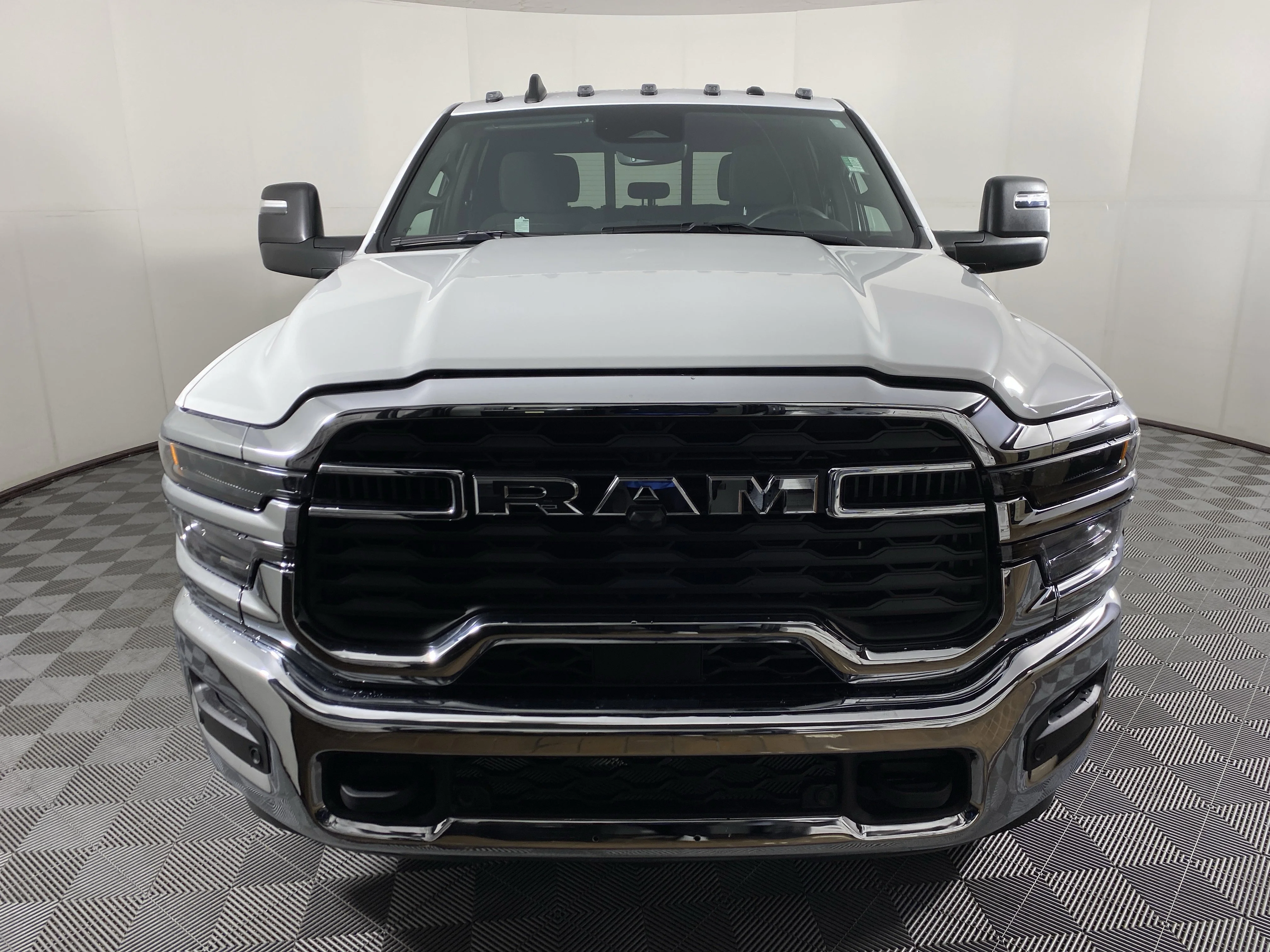 2026 RAM 2500 Tradesman - Photo 10