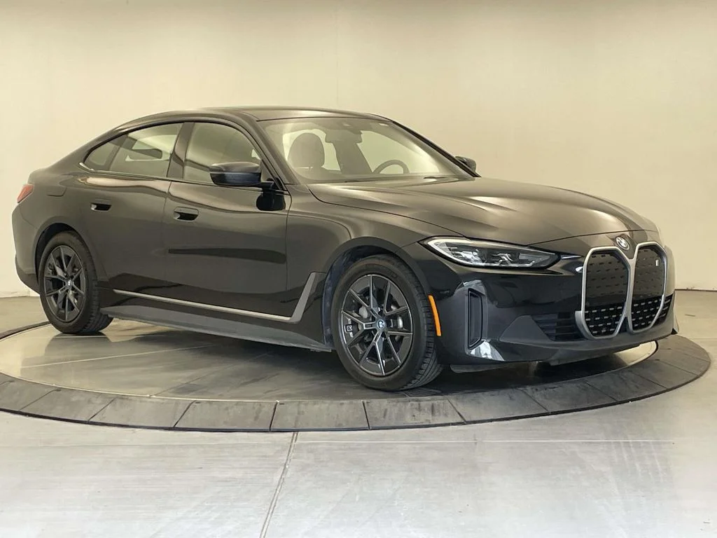 Used 2023 Black BMW eDrive40 image 7