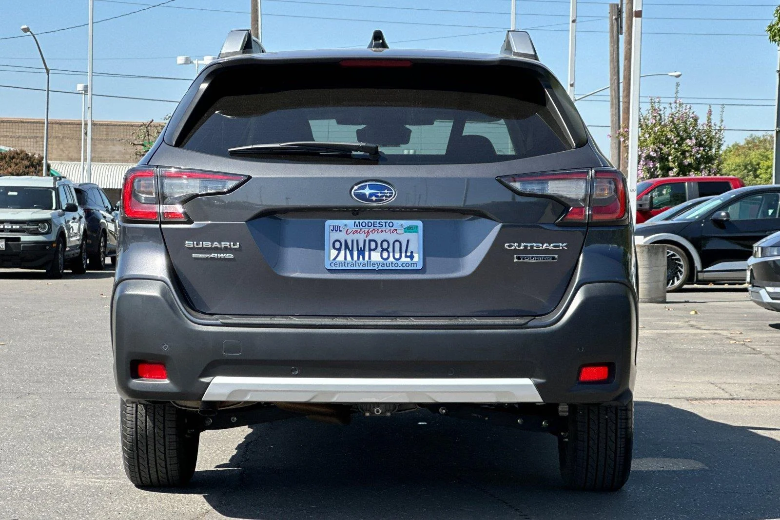 Used 2024 Magnetite Gray Metallic Subaru Touring image 4