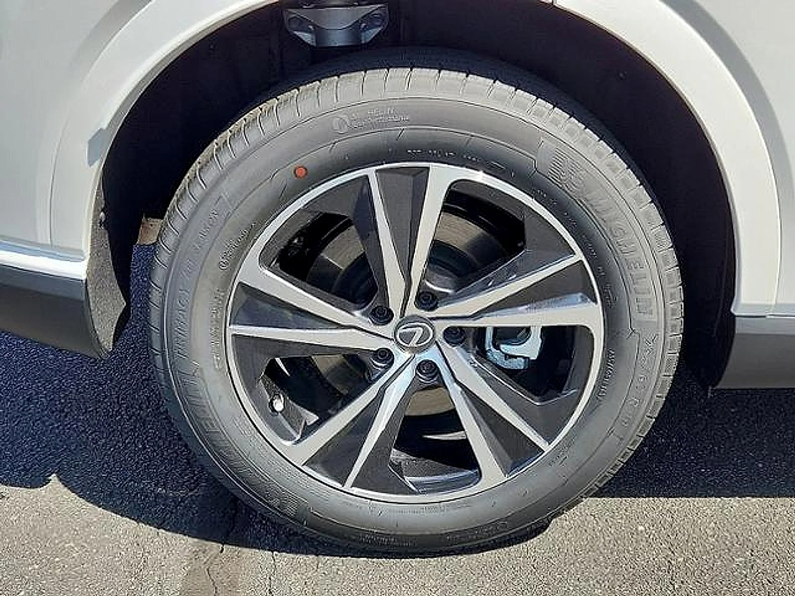 Certified Used 2024 Eminent White Pearl Lexus Premium image 9