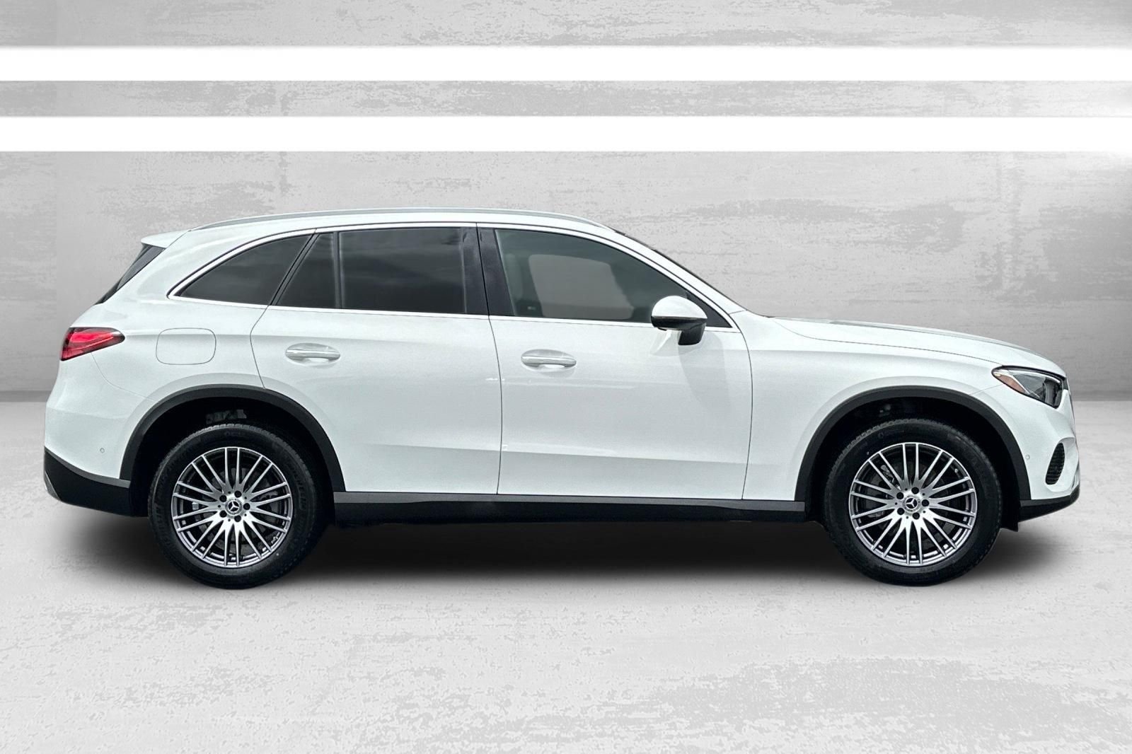 Certified Used 2026 White Mercedes-Benz GLC 300 image 3