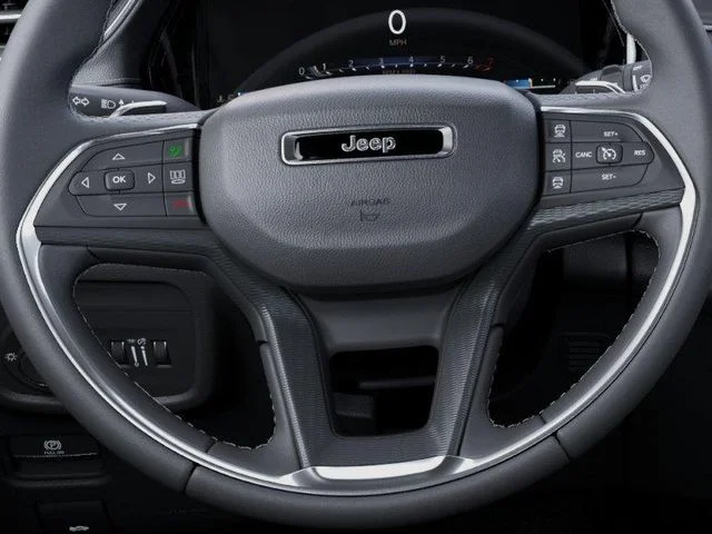 New 2026 Bright White Clear-Coat Exterior Paint Jeep Laredo image 19